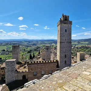  Apartment Torre Salvucci Maggiore Medieval Tower Experience
